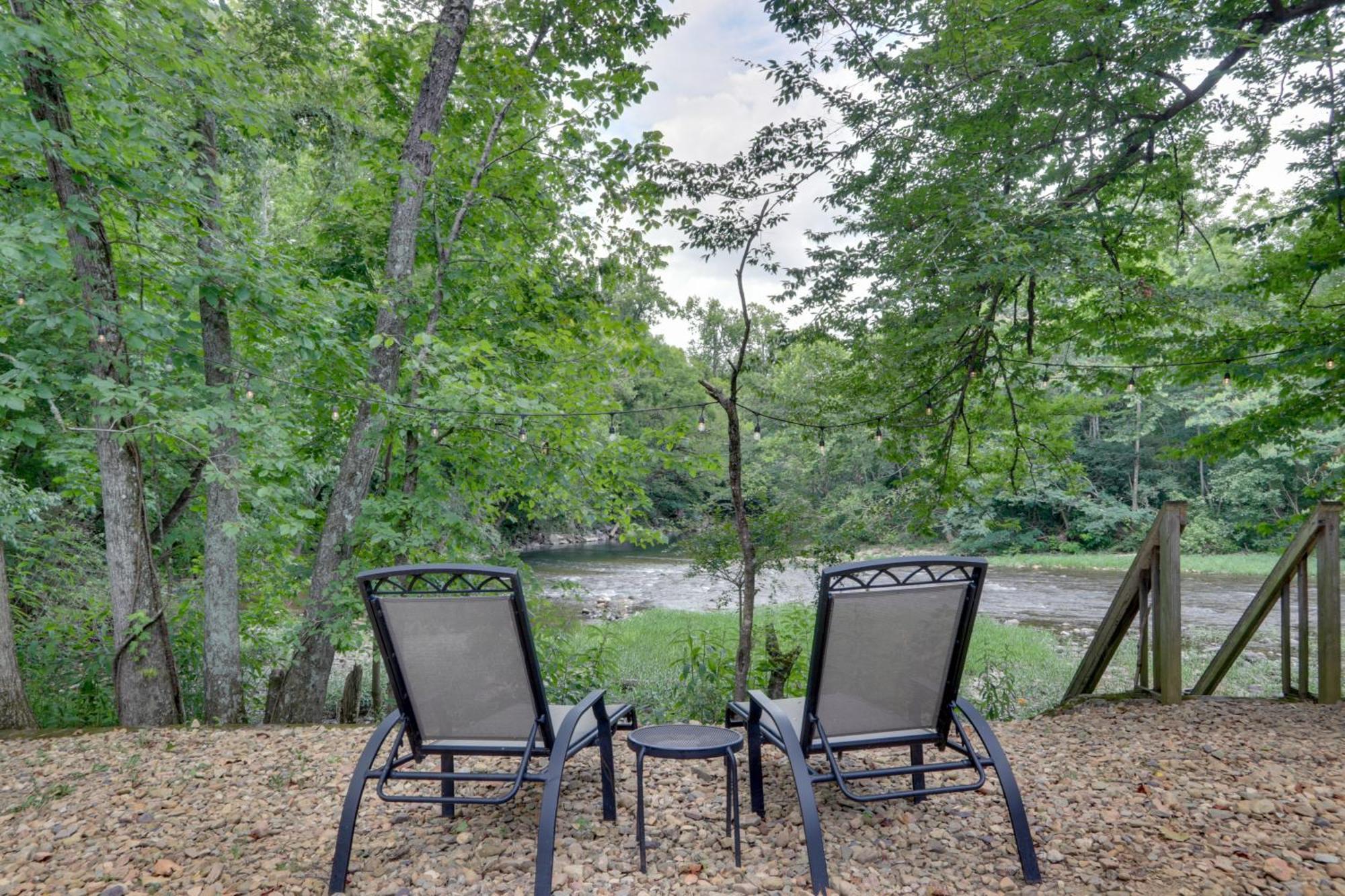 Riverfront Couples Retreat In Smoky Mountains! Apartment Townsend Exterior foto